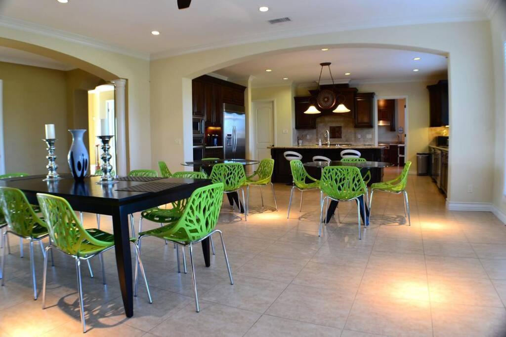 Que Syrah Temecula - Villa With 9 Bedroom 7 Ba With Spa In Wine Country Eksteriør billede